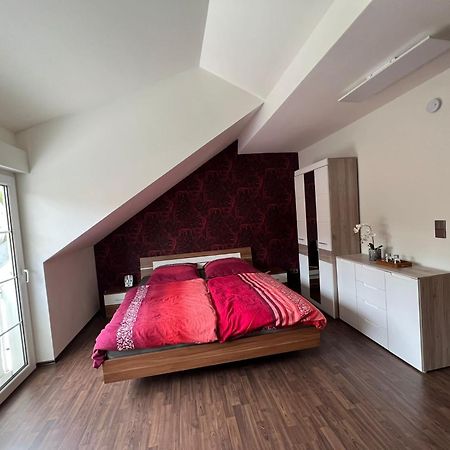 Stilvolles Ferienhaus Mit Garten Fuer 6 Personen Dippoldiswalde Dış mekan fotoğraf